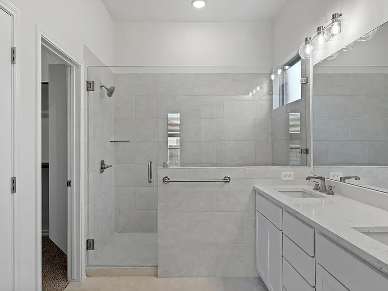 7308 Caladium Dr — Photo 23