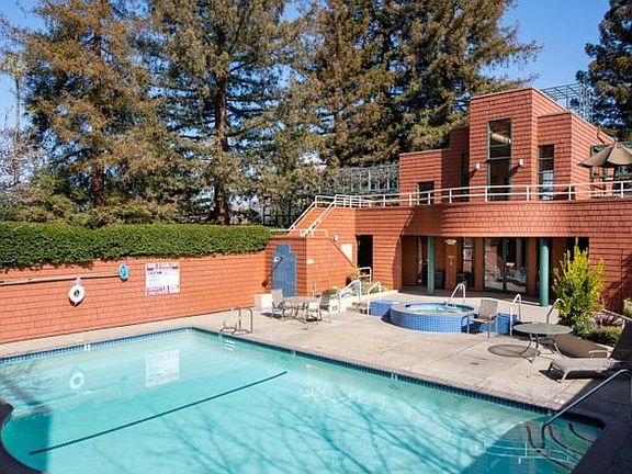 4th image of 4250 El Camino Real APT A303