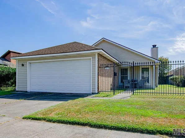1819 Myrtle Ridge Dr, Baton Rouge, LA 70816
