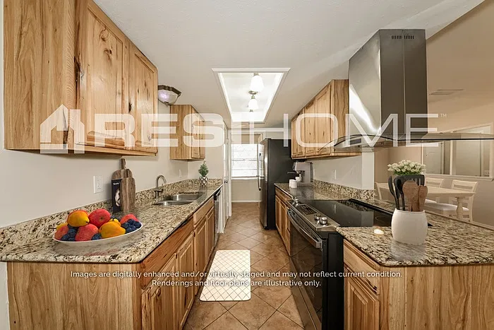 3 bed, 2.0 bath, 1359 sqft, $2,080 — Photo 2