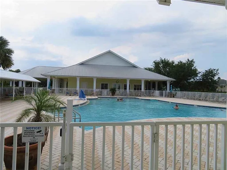 2140 Heron Lake Dr #I — Photo 4