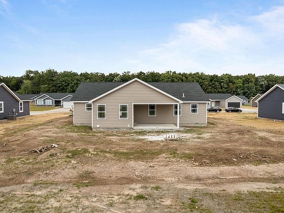 2nd image of 111 Haylee Dr