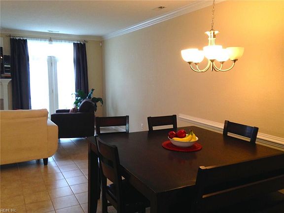 4th image of 1336 Abelia Way