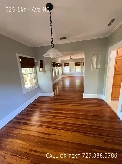325 14th Ave NE — Photo 53