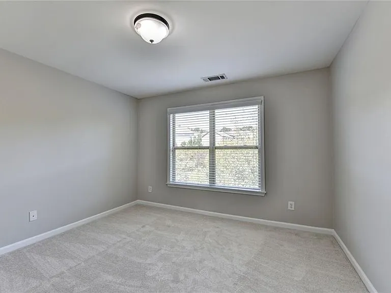 4805 Shelbourne Dr — Photo 66