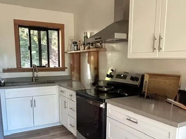 29800 Timberline Rd #B, Willits, CA 95490