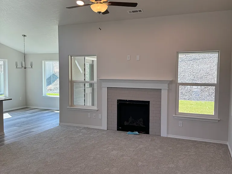 262 Ladera St — Photo 4