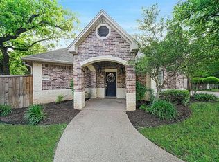 1923 S 10th St, Waco, TX 76706