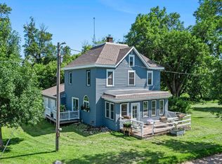 2269 Zane Ave, Stewart, MN 55385