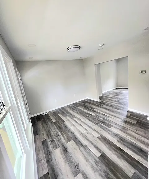4525 Furley Ave — Photo 3