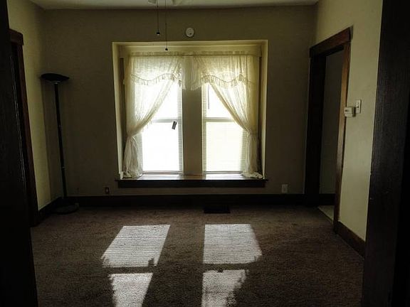 Living Room/Family Room