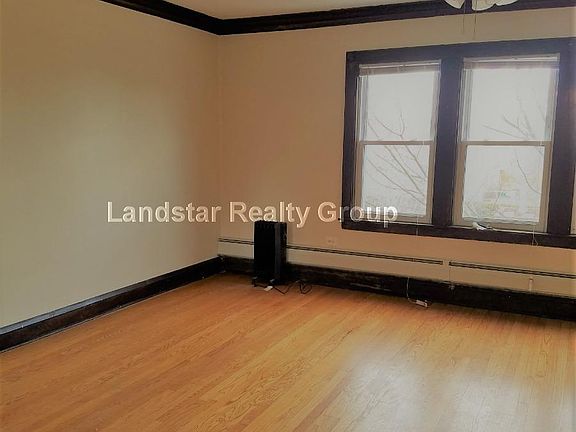 4th image of 5805 W Cullom Ave