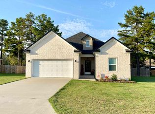 38 Wellswood Dr, Greenbrier, AR 72058