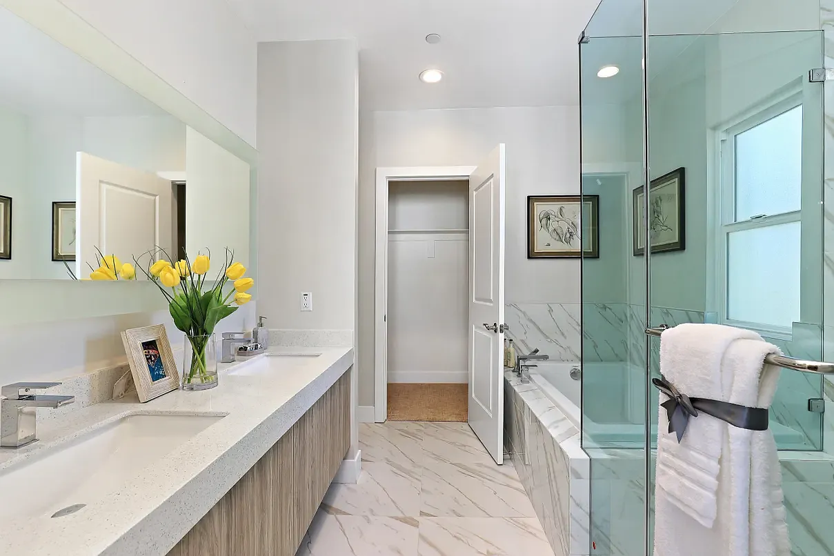 4 bed, 1730 sqft, $1,600 — Photo 3