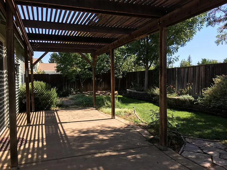 604 Snapdragon Ct — Photo 17