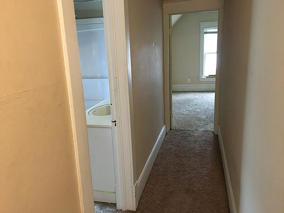 2nd image of 204 W 21st St