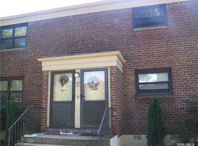 2nd image of 21914 74th Ave #B1