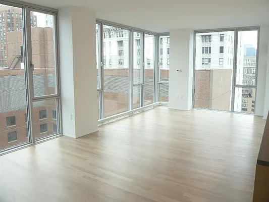 Rented by Sotheby's International Realty | media 12