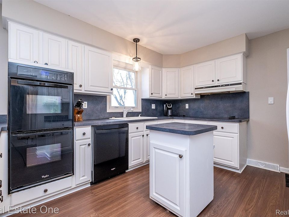10420 Cedar Point Dr, photo 22