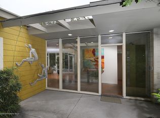 3987 Chevy Chase Dr, La Canada Flintridge, CA 91011