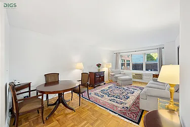 251 East 51st Street, #3B