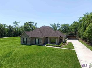 13059 O'Neal Rd, Gonzales, LA 70737