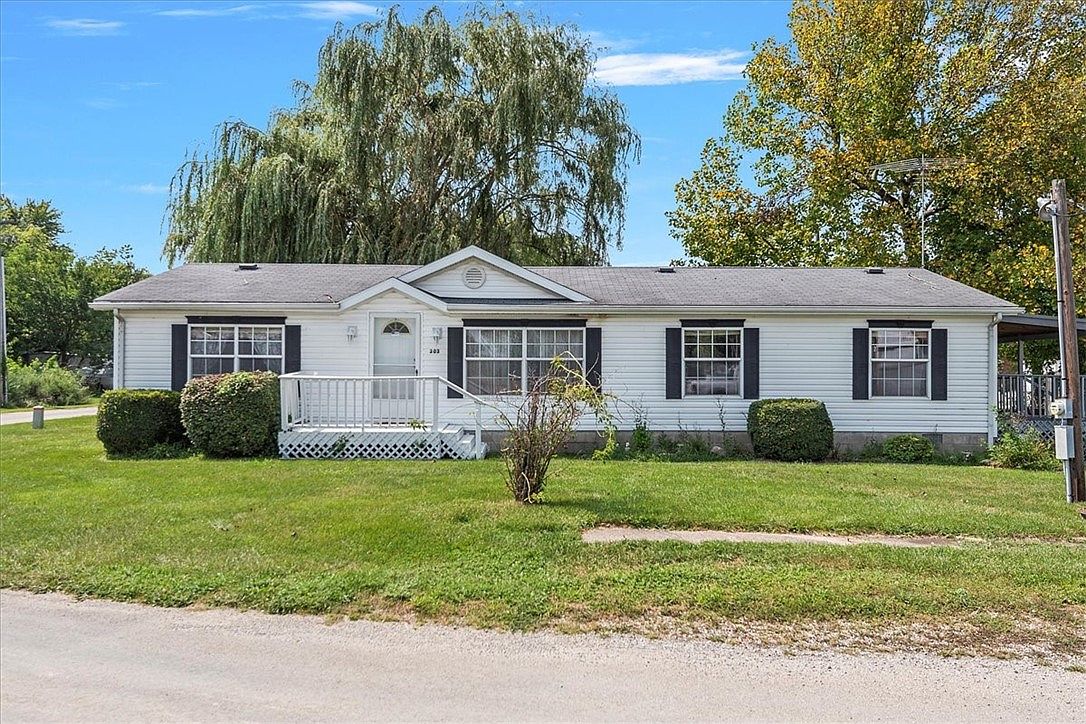 303 N Dazey St, Findlay, IL 62534 Zillow
