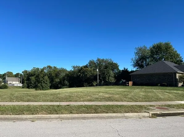 1031 Hillary Ter, Versailles, KY 40383