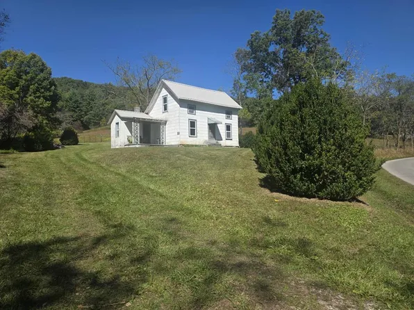 2517 Cedar Springs Rd, Sugar Grove, VA 24375