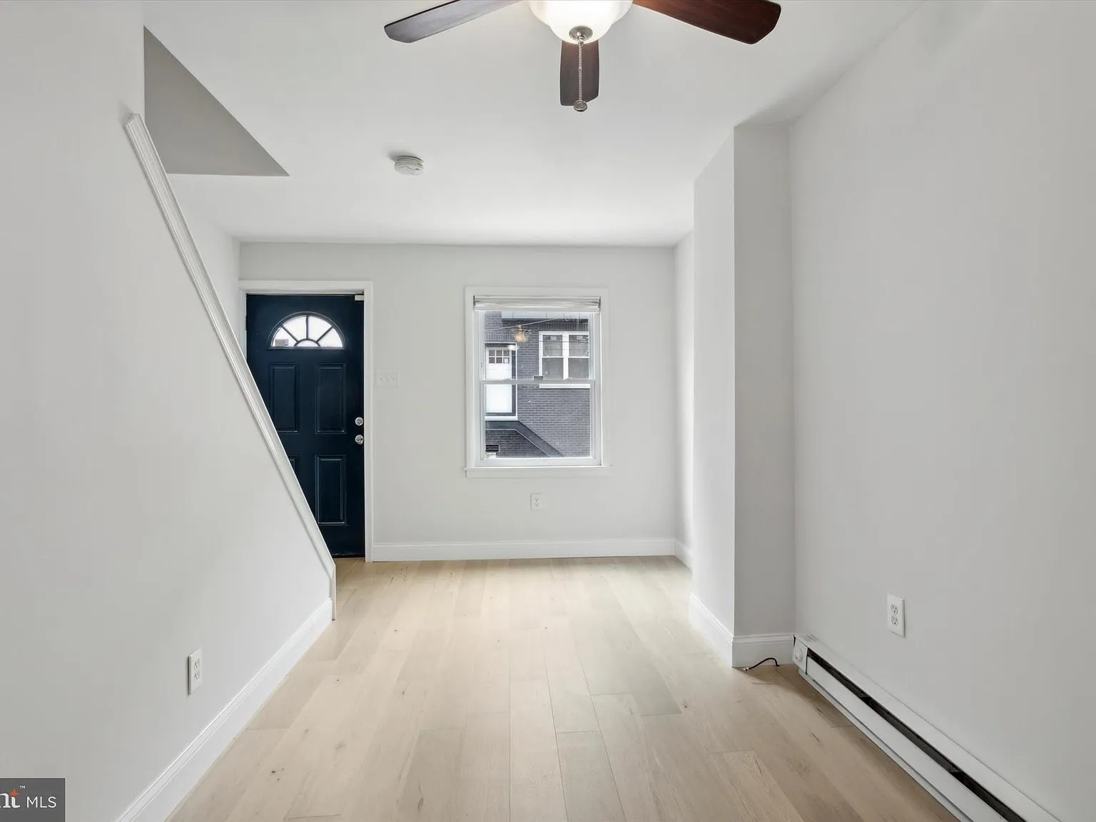 2 bed, 792 sqft, $1,595 — Photo 4