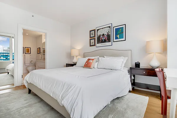 Sold by Compass | media 9