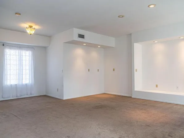 4751 N Flowing Wells Rd, Tucson, AZ