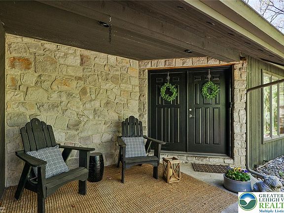 5th image of 337 Woodline Rd