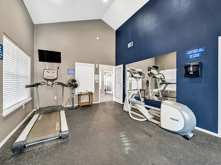 fitness room 1 Aloha Oregon Quatama Village Apartments