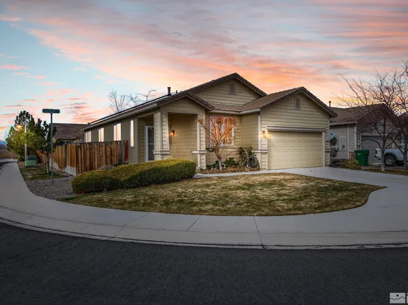 105 Calvert St, Dayton, NV 89403