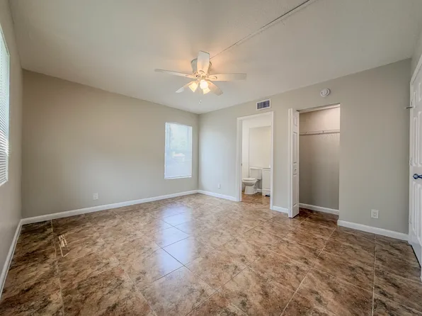 2107 SE 3rd St, Boynton Beach, FL 33435