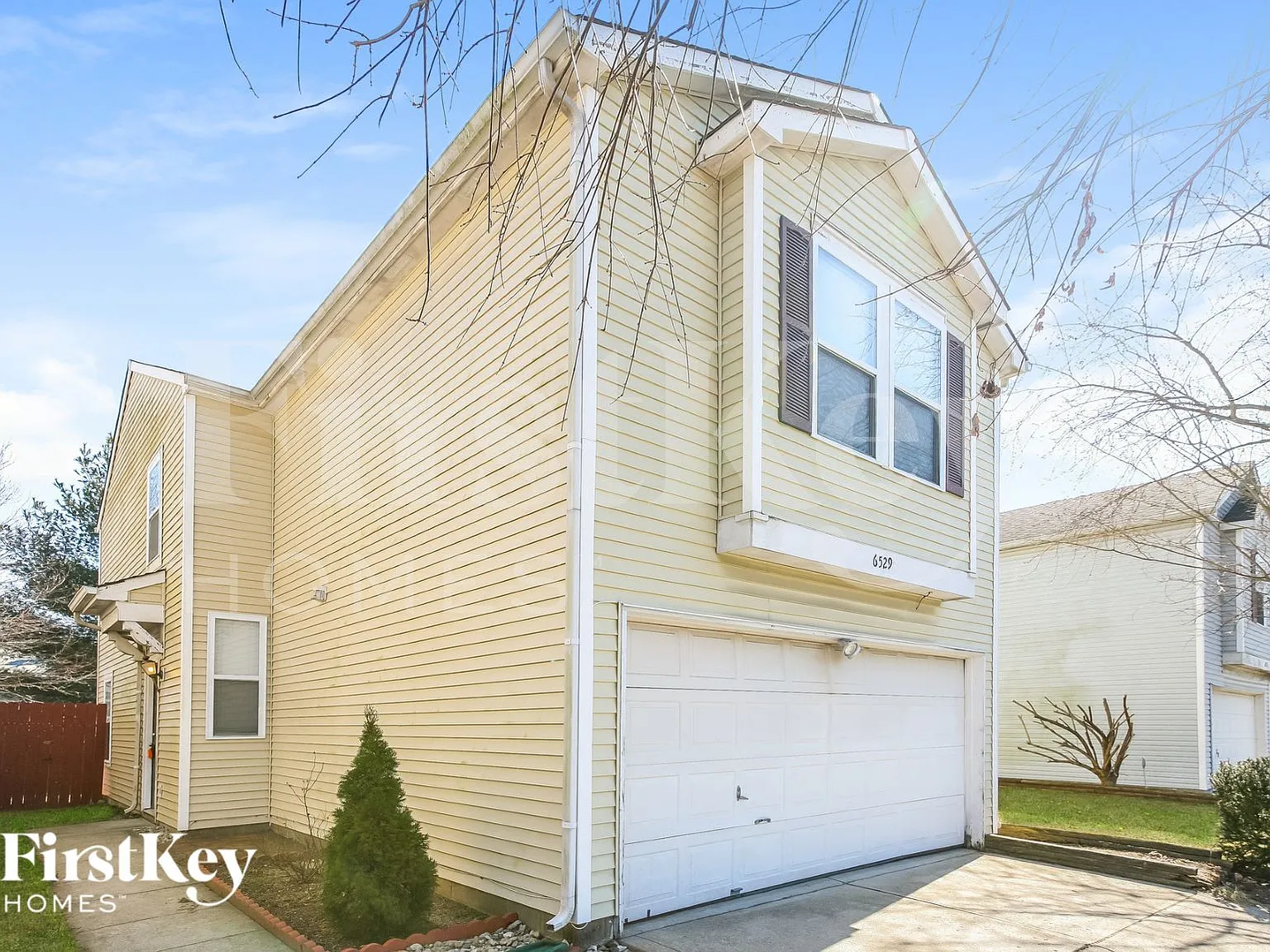 3 bed, 2.5 bath, 1516 sqft, $1,935 — Photo 2