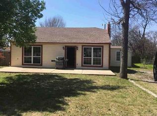 102 NW 13th St, Lawton, OK 73507
