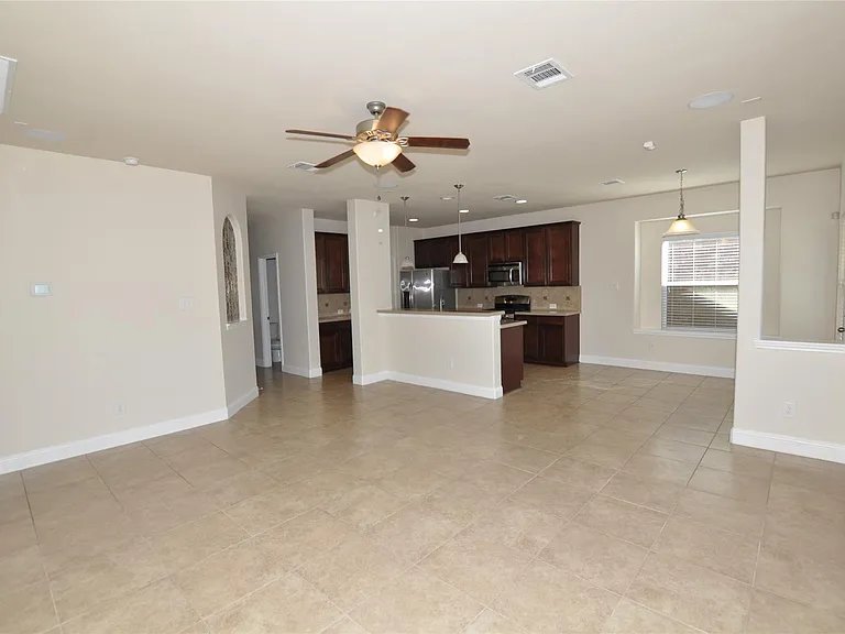 21502 Duke Alexander Dr — Photo 4