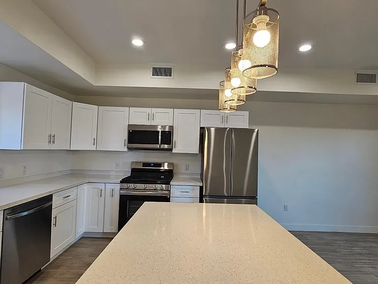 1020 E Spence Ave #1008 — Photo 3