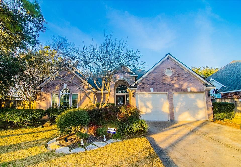 1st image of 822 Bent Knoll Ct