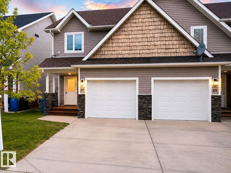 1st image of 27 Deer Coulee Dr