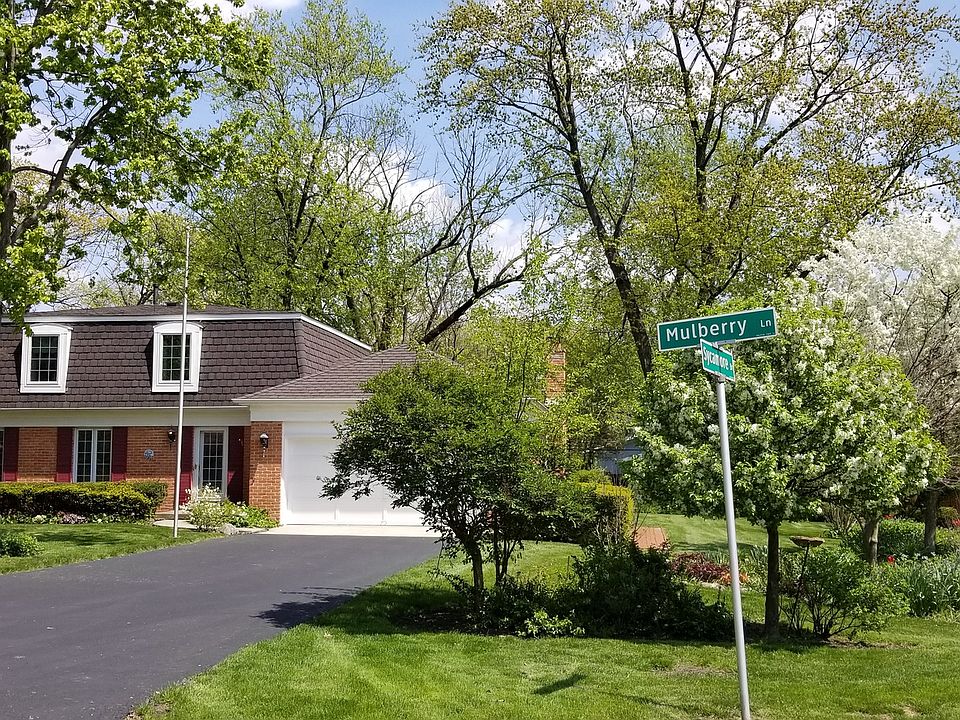 1st image of 3S261 Mulberry Ln