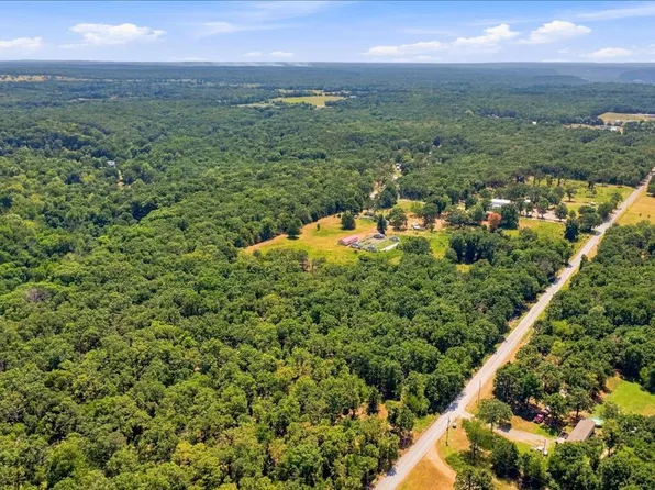 1 E 585th, Locust Grove, OK 74352