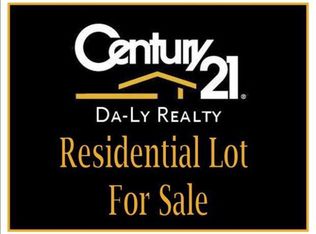 3825 Warbler Rd, Grand Island, NE 68803