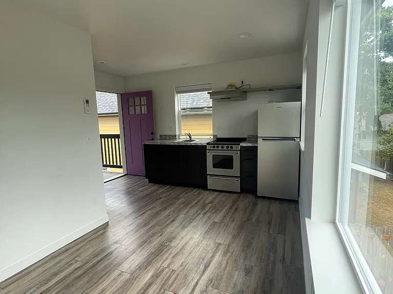 2804 Racine St #201 — Photo 5