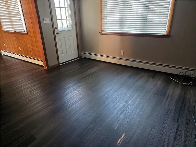 15 Royal Ave #1 — Photo 8