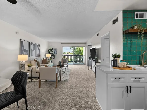 23515 Lyons Ave Unit 271, Santa Clarita, CA 91355