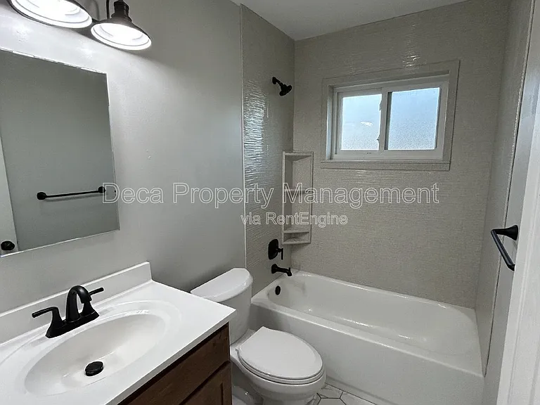 10939 Brookings Dr — Photo 9