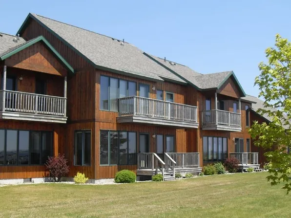 396 Harbor View Dr APT 4, Manistique, MI 49854
